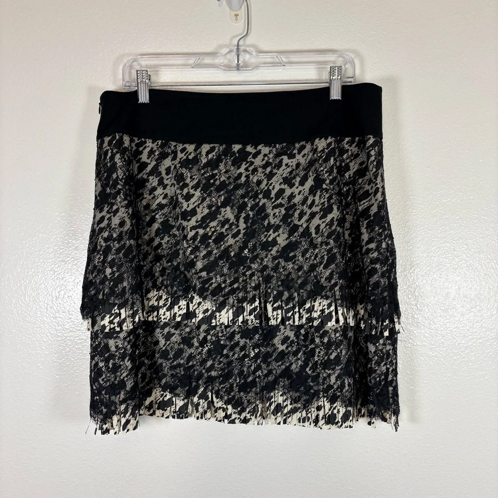 Ann Taylor Lace Overlay Skirt Size 12 Black Cream Pleated Lined Elegant